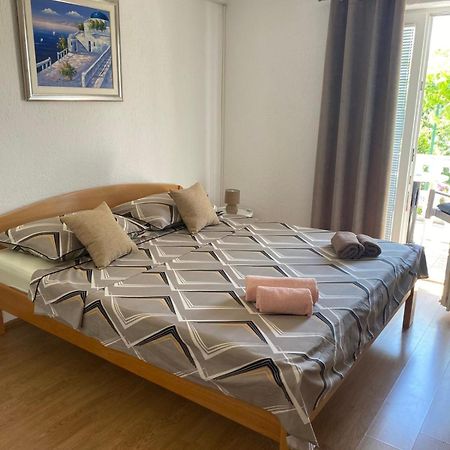 סנג' Room Josip מראה חיצוני תמונה